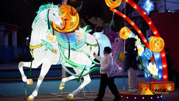 Çin, 'at yılı' kutlamalarına hazırlanıyor: Dünyanın en büyük kitlesel göçü yaşanacak