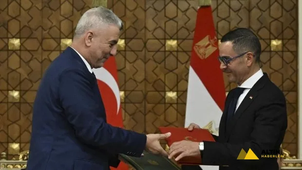 Bakan Bolat: Mısır ile ticaret hacminin 15 milyar dolara çıkarılması için ortak projeler önemli