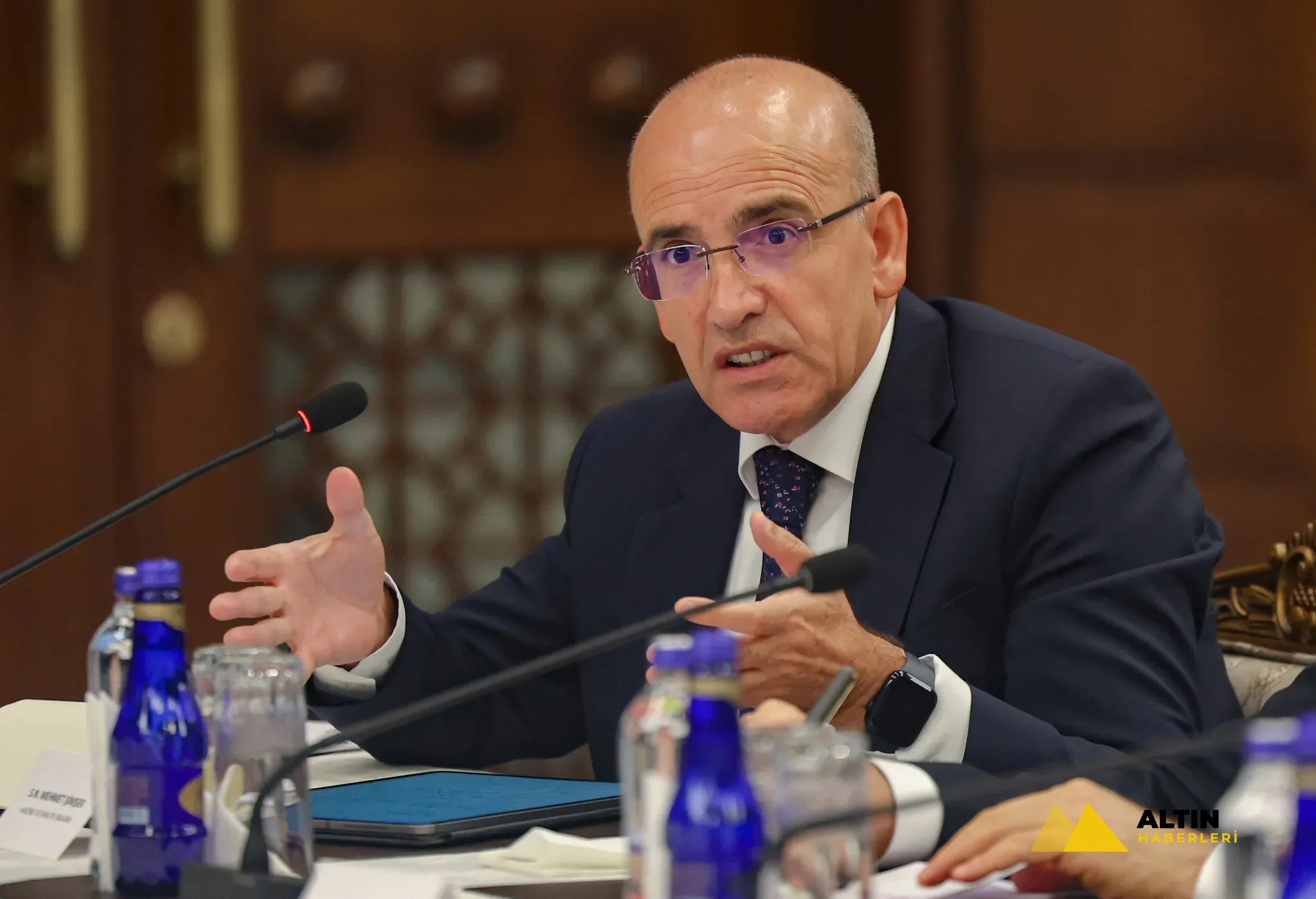 Bakan Şimşek tarihi ekonomi reformunu açıkladı! Vatandaşa eşel mobil siperi: Yatırımcıya vergi indirimi