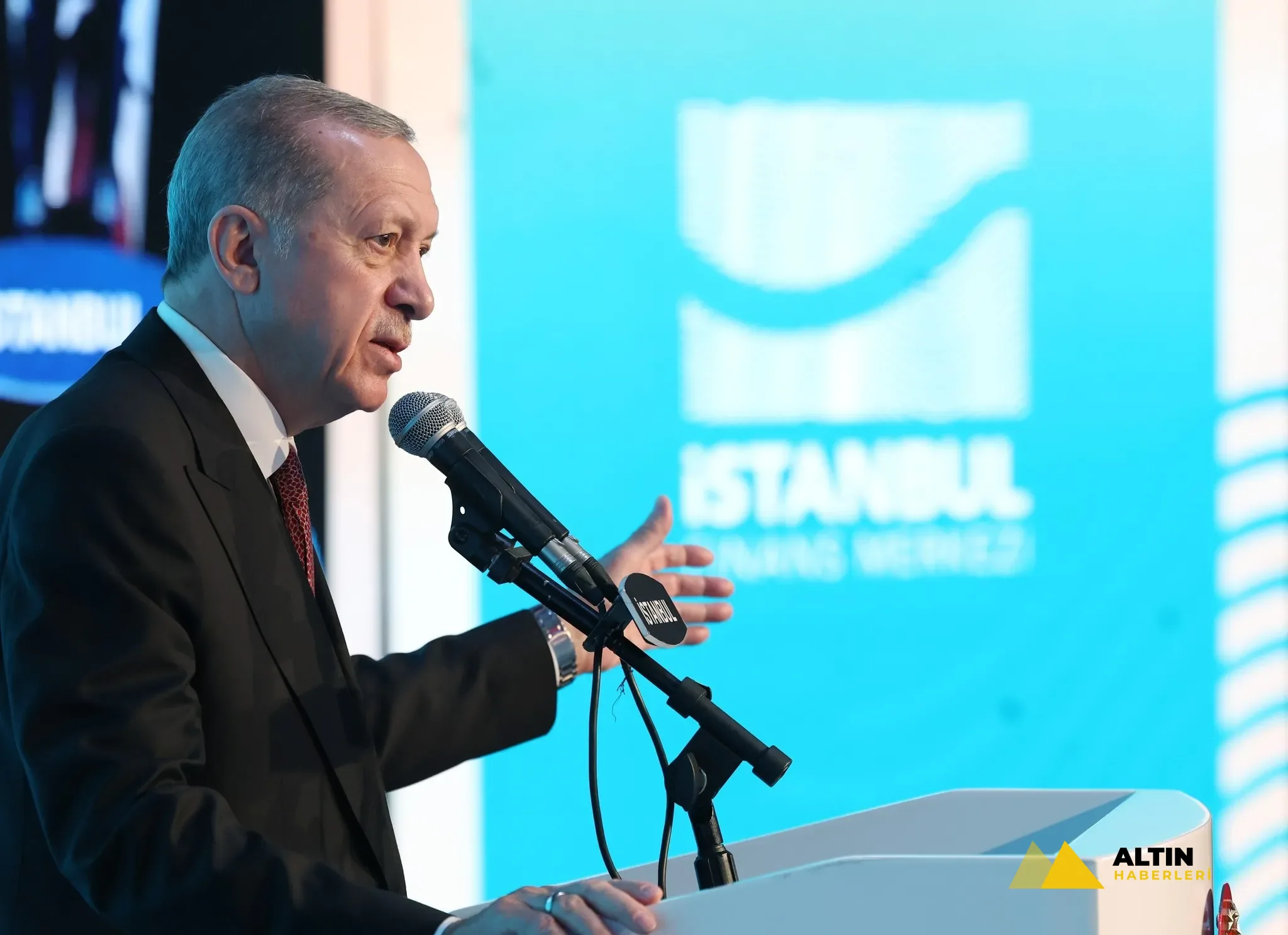 CANLI | Başkan Erdoğan'dan 3. Dünya İslam Ekonomisi Zirvesi'nde önemli açıklamalar