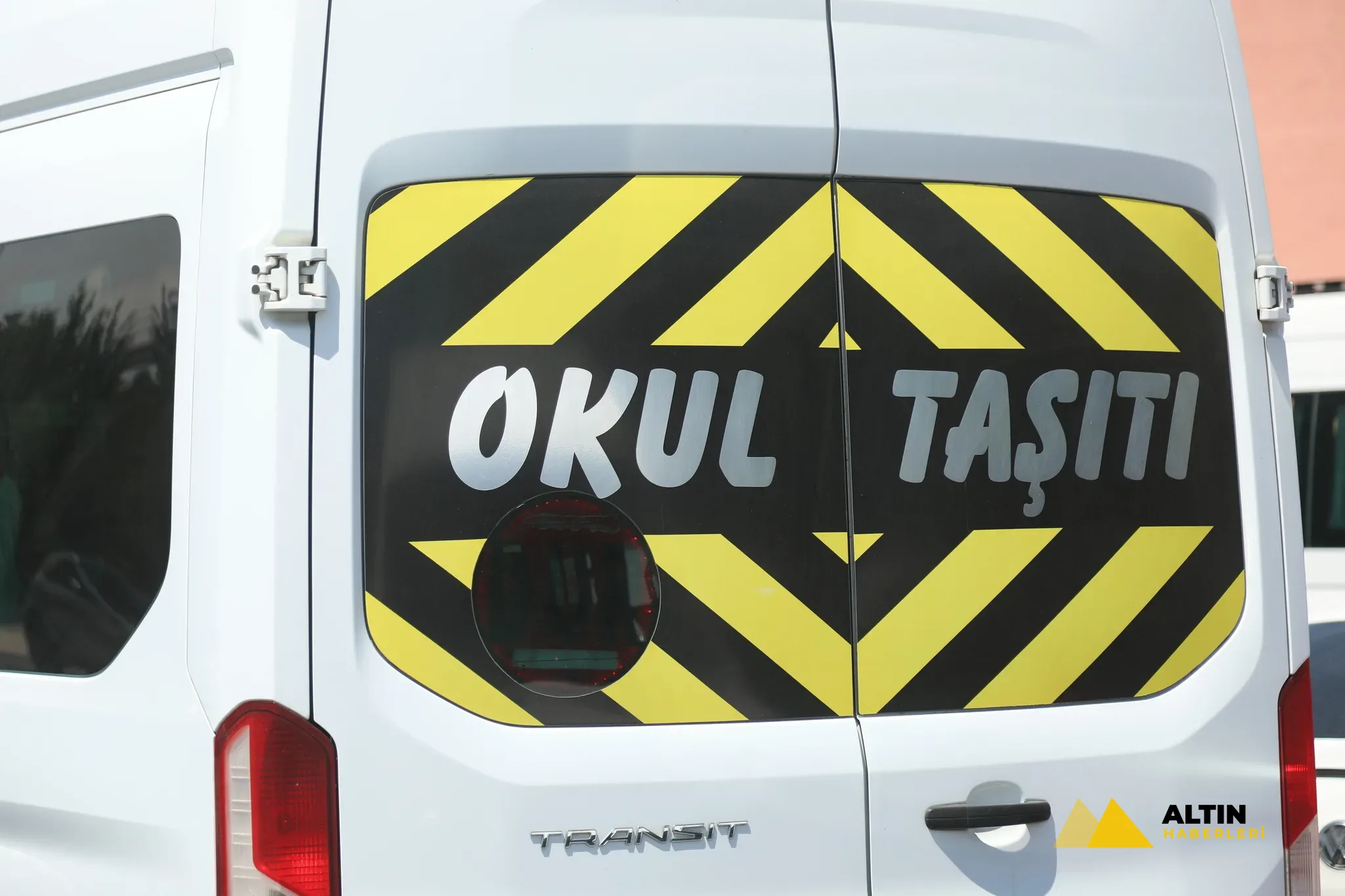 İstanbul okul servis ücretleri 2026-2027 tarifesi açıklandı: Yıllık ödeme 93 bin TL’yi aştı, aylık tutarlar ne kadar oldu?