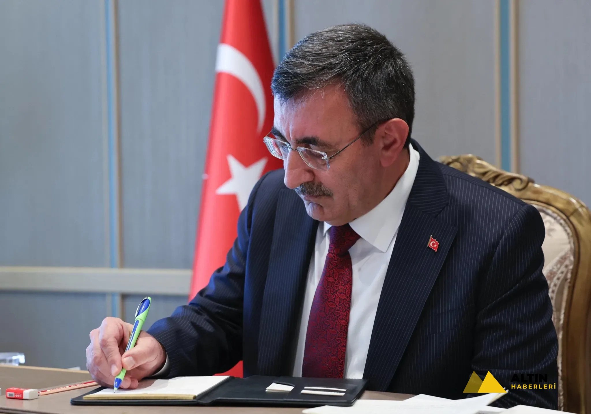 Cevdet Yılmaz: Karadeniz'deki saldırılar küresel gıda güvenliği açısından ciddi risk