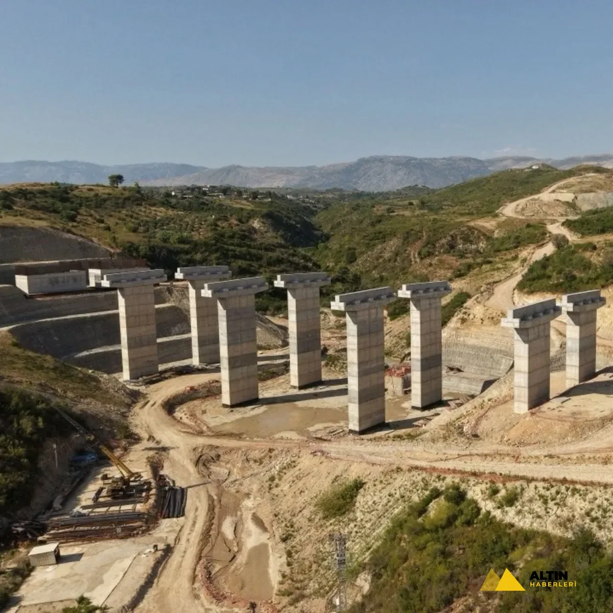 Antalya ile Alanya arası 2,5 saatten 36 dakikaya düşecek