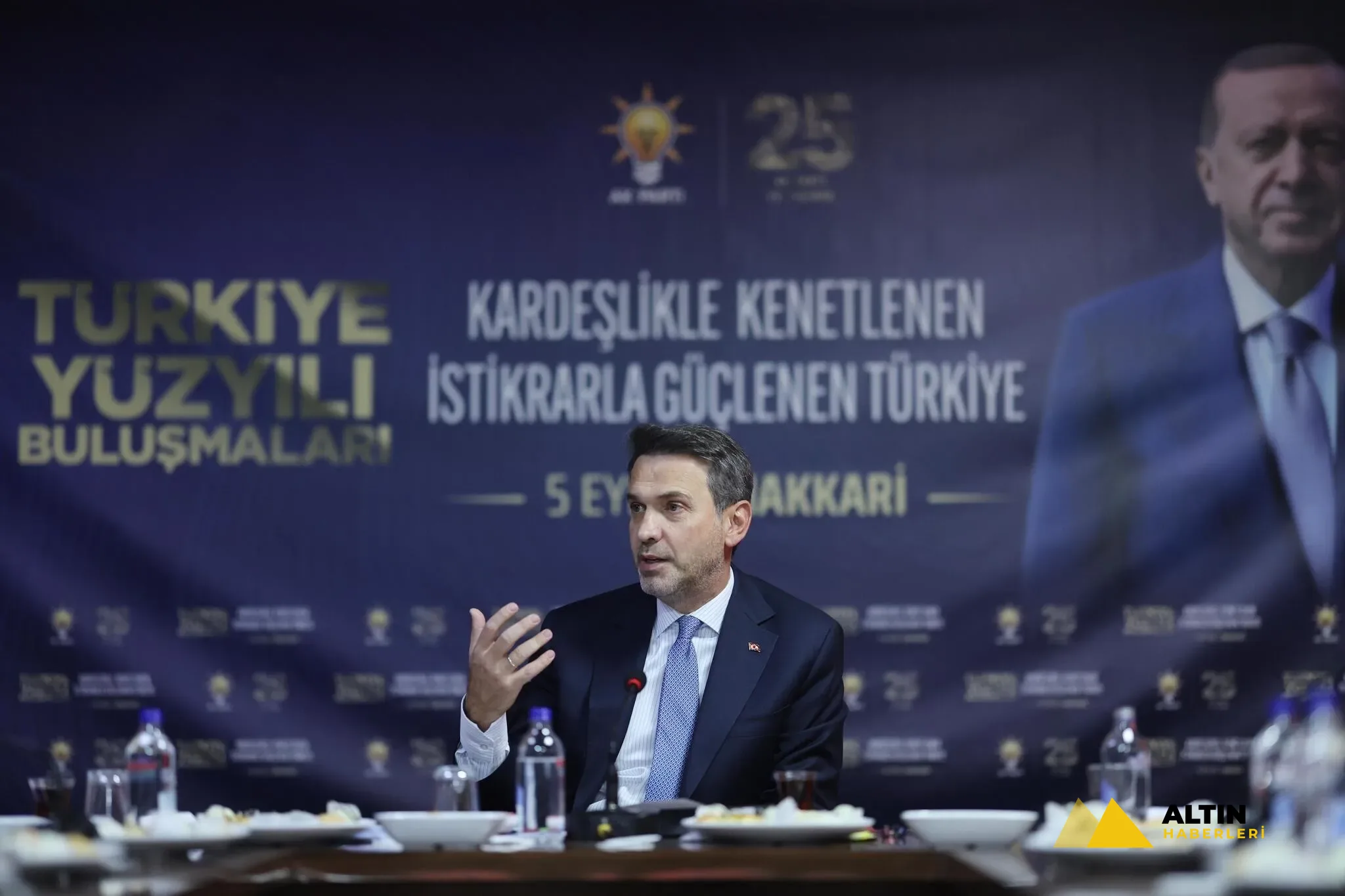 Bakan Bayraktar’dan Hakkari’de Terörsüz Türkiye mesajı: Bölgedeki bütün illerimiz adeta yıldız gibi parlayacak