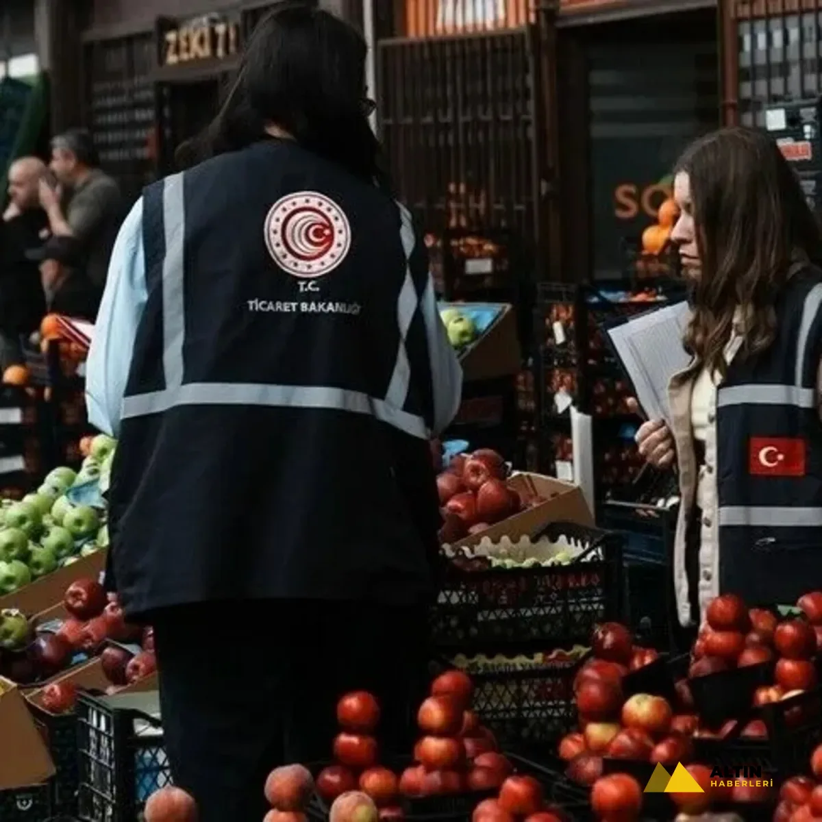 Sofradaki sülale boyu soyguna son darbe: Ticaret Bakanı Ömer Bolat yeni hal yasasını ve fahiş fiyat cezalarını duyurdu