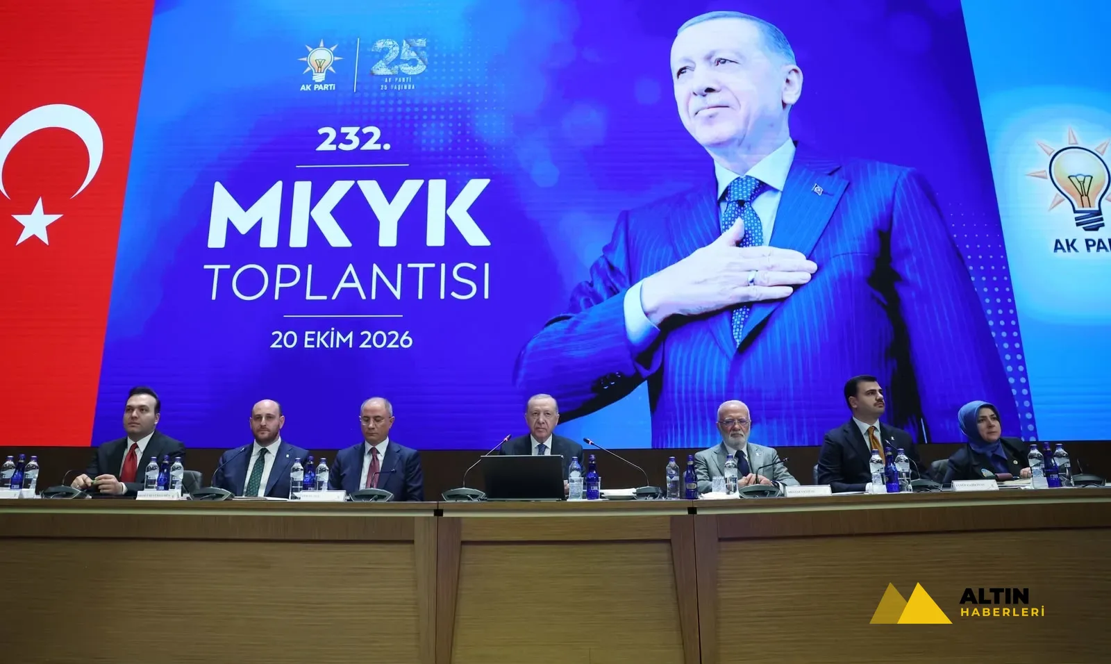 Başkan Erdoğan'dan fon soruşturmasına yönelik net mesaj: Kol kırılır yen içinde kalır demeyeceğiz