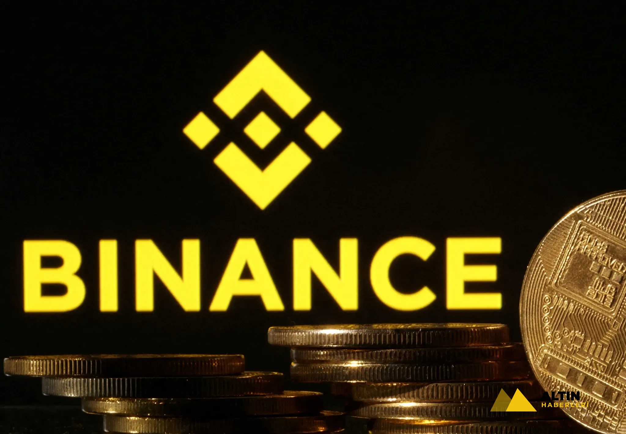 Kripto tarihinin en büyük siber mesaisi: Binance hacklendi mi? Milyarlarca dolar donduruldu